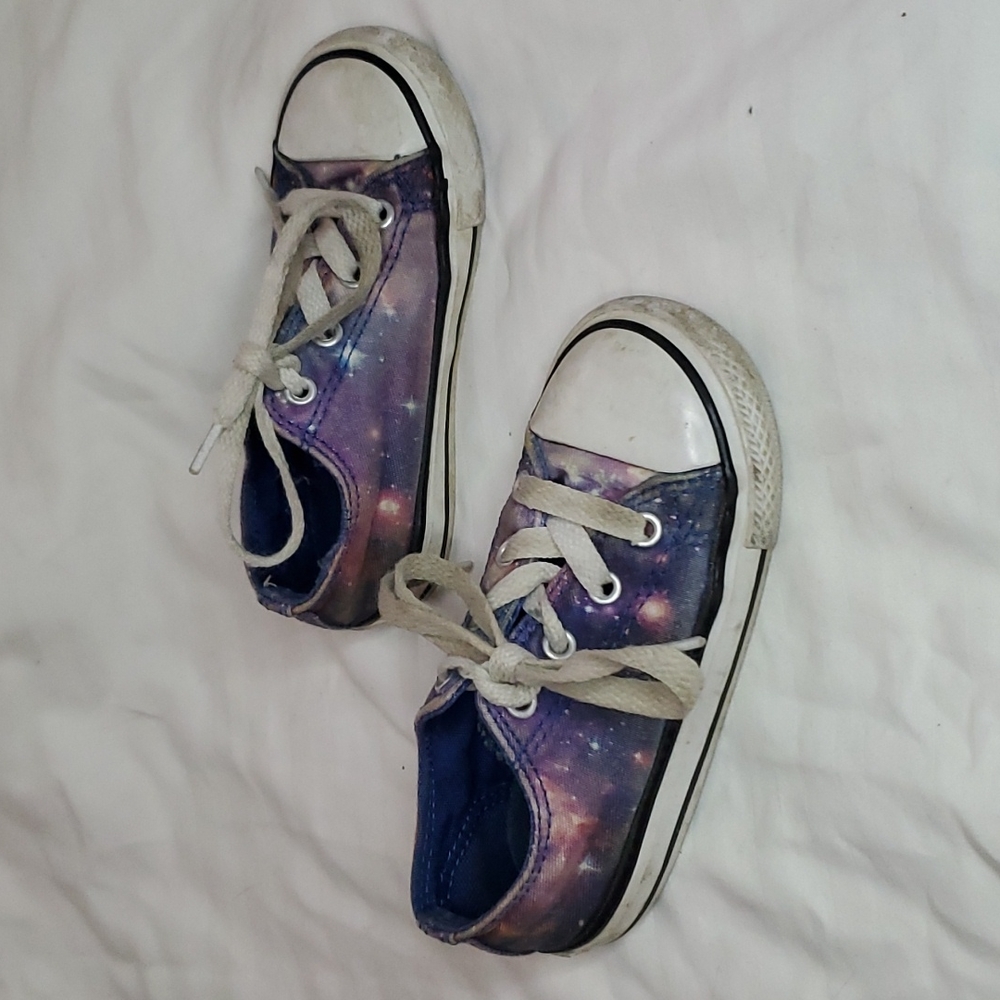 Converse galaxy sneakers girls